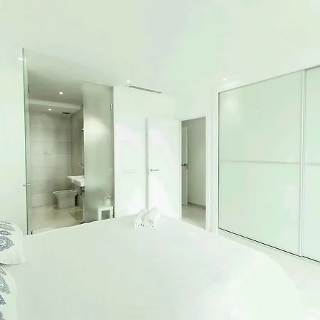 Palmar White Arona