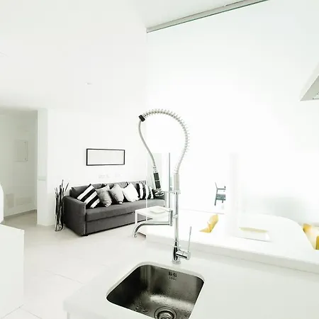 Apartment Palmar White